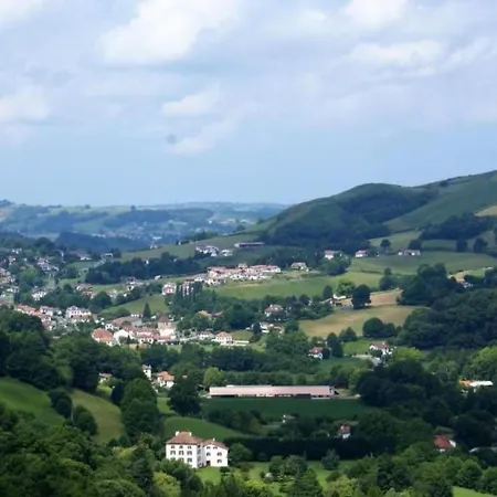 Artzamendi By Interhome * Louhossoa