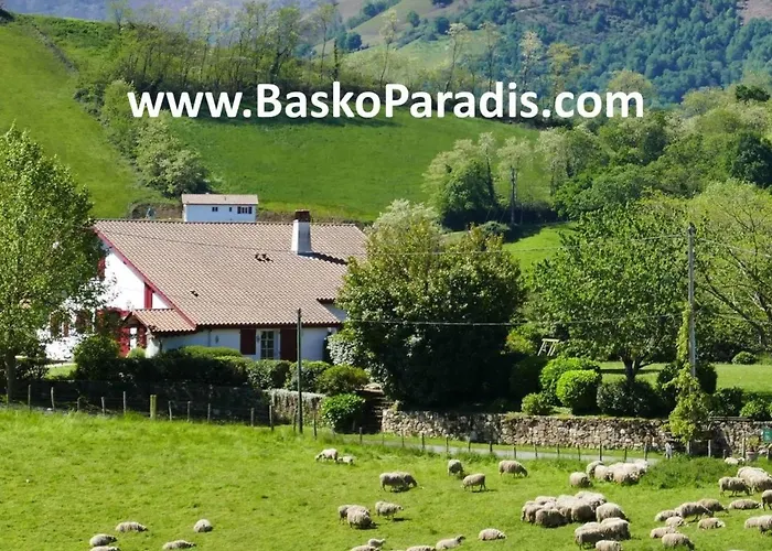 Artzamendi By Interhome Lejlighed Louhossoa